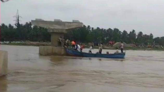 A boat capsized in Andhra Pradesh’s East Godavari district on Saturday.(ANI Photo)