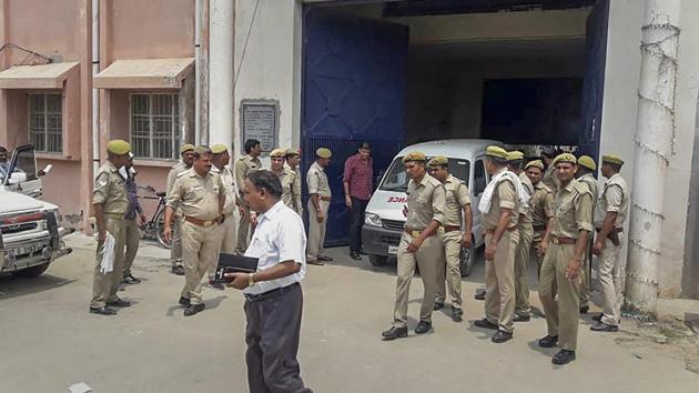 Authorities considered shifting Sunil Rathi to Lucknow district jail but the plan was changed as a few members of Rathi’s gang as well as Bajrangi’s gang are lodged in Lucknow jail, an official said.(PTI)