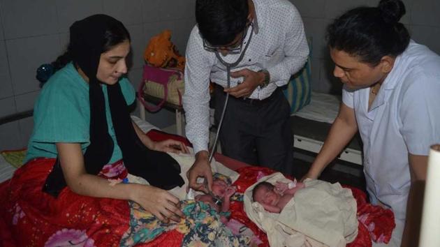 The mother and the newborns have been shifted to Rukminibai hospital in Kalyan.(Rishikesh Choudhary)