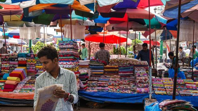 States’ debt sales are in addition to federal borrowings in a year when Prime Minister Narendra Modi’s government missed its budget deficit targets and many see the stress building ahead of 2019 general elections, when public spending usually rises.(Sanjit Das/Bloomberg)