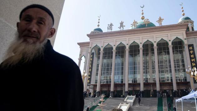 China governs Xinjiang, another majority Muslim region in its far west, with an iron fist to weed out what it calls “religious extremism” and “separatism” in the wake of deadly unrest, throwing ethnic Uighurs into shadowy re-education camps without due process for minor infractions such as owning a Quran or even growing a beard. Now, Hui Muslims fear similar surveillance and repression. (Johannes Eisele / AFP) China governs Xinjiang, another majority Muslim region in its far west, with an iron fist to weed out what it calls “religious extremism” and “separatism” in the wake of deadly unrest, throwing ethnic Uighurs into shadowy re-education camps without due process for minor infractions such as owning a Quran or even growing a beard. Now, Hui Muslims fear similar surveillance and repression. (Johannes Eisele / AFP)