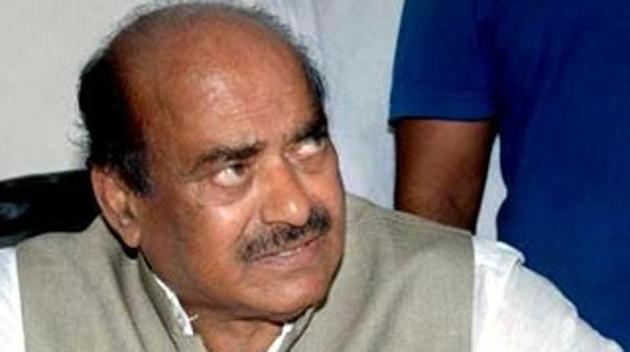 TDP chief N Chandrababu Naidu is expected to speak to Diwakar Reddy on Thursday.(ANI File Photo)