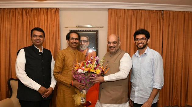 BJP president Amit Shah with Shiv Sena Chief Uddhav Thackeray in Mumbai. The Shiv Sena had earlier issued a whip asking its MP’s to vote in Modi government’s favour in the no-confidence motion.(PTI File Photo)