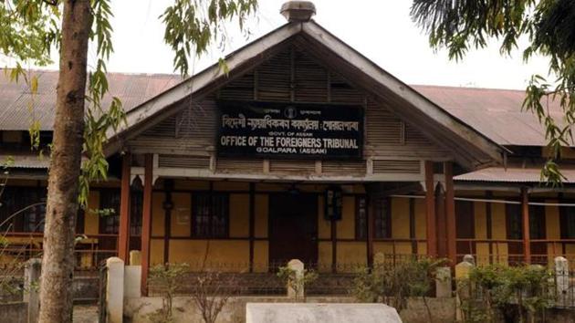 A Foreign Tribunals of Goalpara one of the 32 Tribunals of Assam where D Voters (Doubtful Voters) in Goalpara.(Subhendu Ghosh / HT Photo) A Foreign Tribunals of Goalpara one of the 32 Tribunals of Assam where D Voters (Doubtful Voters) in Goalpara.(Subhendu Ghosh / HT Photo)