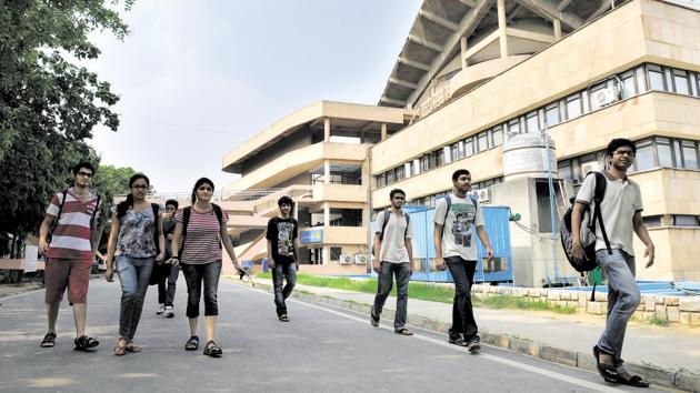 After the final round across 23 IITs, a total of 11942 students—10,101 male and 1841 female students have taken admission. (HT FIle Photo) After the final round across 23 IITs, a total of 11942 students—10,101 male and 1841 female students have taken admission. (HT FIle Photo)