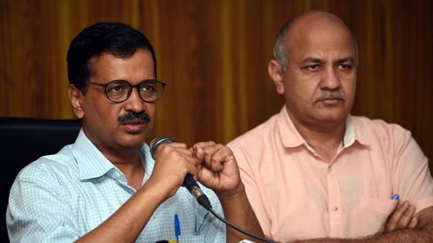 Delhi chief minister Arvind Kejriwal with deputy chief minister Manish Sisodia addressing the media in New Delhi on Thursday. (Sonu Mehta/HT Photo) Delhi chief minister Arvind Kejriwal with deputy chief minister Manish Sisodia addressing the media in New Delhi on Thursday. (Sonu Mehta/HT Photo)