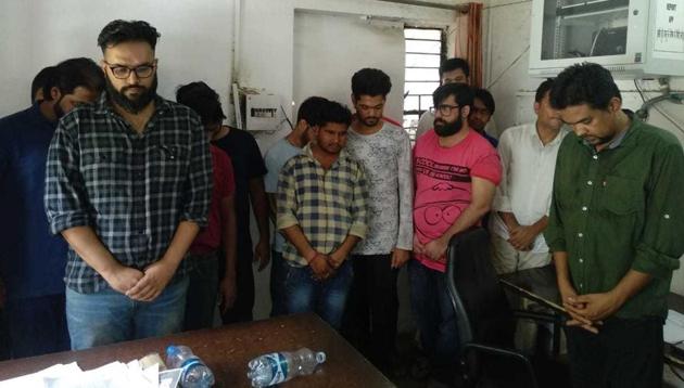 Betting Racket Busted In Noida Doctor And Industrialists Among 15