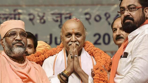 Former Vishwa Hindu Parishad leader Pravin Togadia being garlanded by the supporters at the launch of his new outfit International Hindu Council.(PTI File Photo) Former Vishwa Hindu Parishad leader Pravin Togadia being garlanded by the supporters at the launch of his new outfit International Hindu Council.(PTI File Photo)