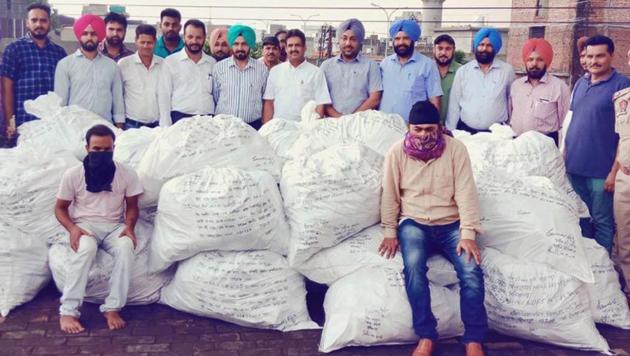The accused with habit-forming drugs recovered by the Special Task Force in Ludhiana (HT Photo) The accused with habit-forming drugs recovered by the Special Task Force in Ludhiana (HT Photo)