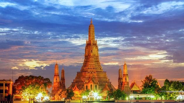Sunsets at the Wat Arun Temple in Bangkok are picturesque and serene. Wat Arun is a Buddhist temple in Bangkok’s Yai district and is one of Thailand’s best known landmarks. (Shutterstock) 