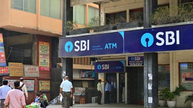 28 February 2018, New Delhi: State Bank of India - SBI. Photographed by Priyanka Parashar/Mint(HT File Photo) 28 February 2018, New Delhi: State Bank of India - SBI. Photographed by Priyanka Parashar/Mint(HT File Photo)