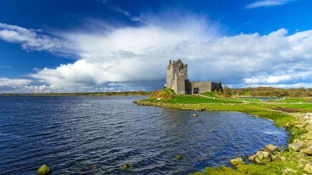 Galway in Ireland features the 18th-century Eyre Square, the Dunguaire Castle which is a 16th-century tower house, traditional pubs that play Irish music, boutiques and art galleries. (shutterstock)