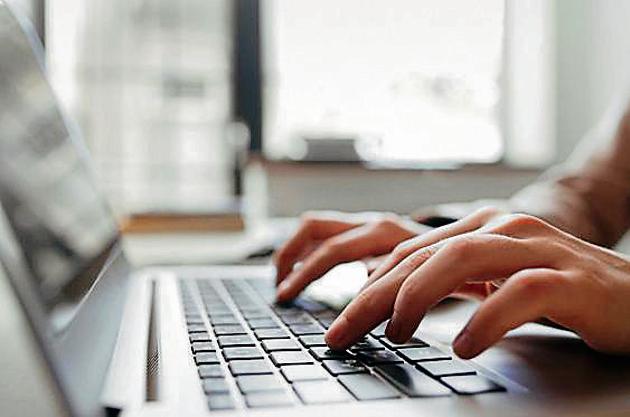 The examination is being held in four time slots, two each in the morning and two in the evening.(Getty Images/iStockphoto)