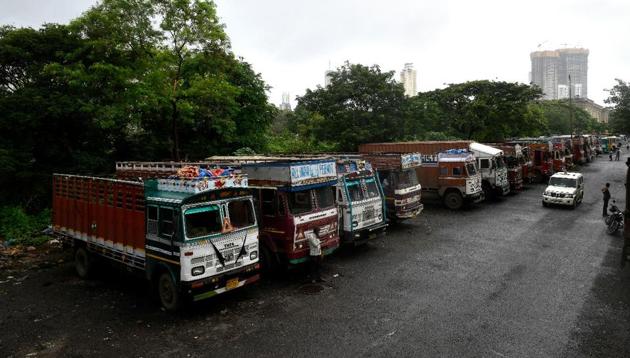 Trucks parked at Cotton Green Terminus.(Anshuman Poyrekar/HT Photo)