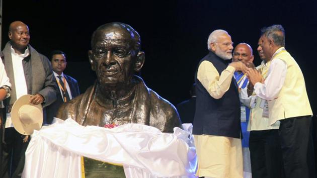 Prime Minister Narendra Modi after unveiling a bust of Sardar Patel in Uganda capital Kampala on Tuesday. (AP photo) Prime Minister Narendra Modi after unveiling a bust of Sardar Patel in Uganda capital Kampala on Tuesday. (AP photo)