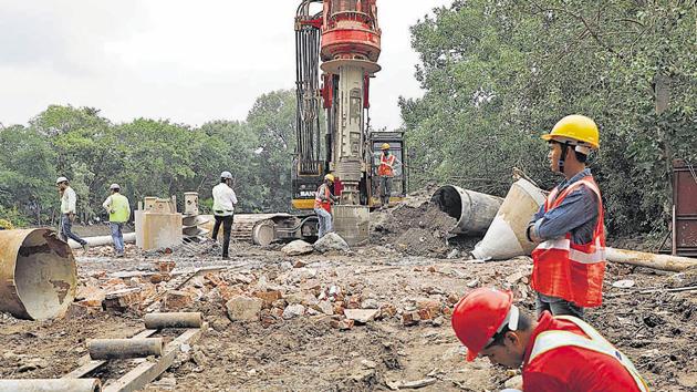 Ahuja said the underground metro, which is a part of the Pimpri Chinchwad municipal corporation (PCMC) to Swargate corridor, will start from Range hills, or more specifically from Agriculture ground, and end at Swargate.(Rahul Raut/HT PHOTO)
