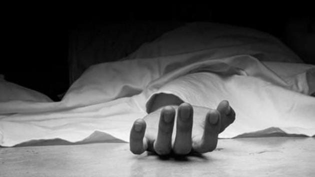 Body of a 14-year-old girl was found lying on a bed in a locked house Bengal’s Howrah district on Thursday, a senior police officer said. (Getty Images/iStockphoto) Body of a 14-year-old girl was found lying on a bed in a locked house Bengal’s Howrah district on Thursday, a senior police officer said. (Getty Images/iStockphoto)