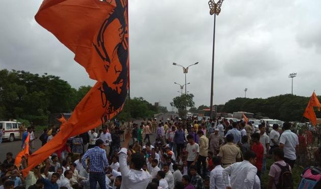 The Maratha protests in the state turned violent on Wednesday.(HT Photo) The Maratha protests in the state turned violent on Wednesday.(HT Photo)