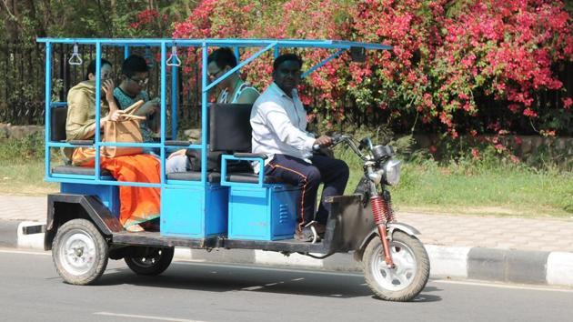 Popular in the district towns and suburbs, e-rickshaws are commonly called Toto in Bengal. (HT File Photo) Popular in the district towns and suburbs, e-rickshaws are commonly called Toto in Bengal. (HT File Photo)