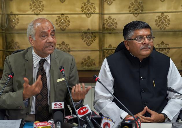 Justice B N Srikrishna and Union minister of electronics and information technology Ravi Shankar Prasad address the media after submitting the report on 'Data Protection Framework’, July 27, 2018. One of its recommendations is to mandatorily store a copy of all personal data on servers located in India.(PTI)