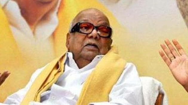 DMK chief M Karunanidhi is being treated for urinary tract infection by a medical team from Kauvery Hospital in Chennai.(PTI File Photo)