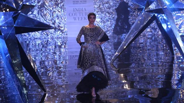 There were many magnificent, dreamy dresses in this collection of 55 looks. (Amal KS/HT Photo) There were many magnificent, dreamy dresses in this collection of 55 looks. (Amal KS/HT Photo)