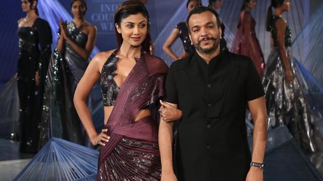 “In this collection, we have put together molecules that form a unit, and units put together form a crystal. So our collection is called Crystalis, as crystals are what we have put together in the collection,” Aggarwal told Hindustan Times in an interview before his show. (Amal KS/HT Photo) “In this collection, we have put together molecules that form a unit, and units put together form a crystal. So our collection is called Crystalis, as crystals are what we have put together in the collection,” Aggarwal told Hindustan Times in an interview before his show. (Amal KS/HT Photo)