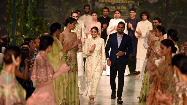 Designer Rahul Mishra, who also showed his creation on the fourth day of the couture week on Saturday, said he was inspired by 17th century Mughal architecture. (Sarang gupta/ ht photo) Designer Rahul Mishra, who also showed his creation on the fourth day of the couture week on Saturday, said he was inspired by 17th century Mughal architecture. (Sarang gupta/ ht photo)