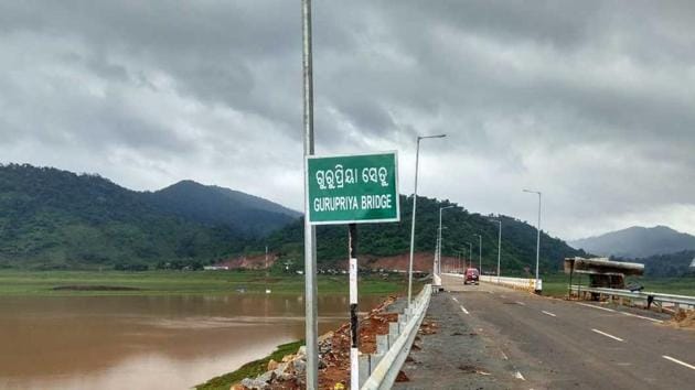 The bridge over Gurupriya river will connect a remote areat to mainland Malkangiri. (Debabrata Mohanty/ HT Photo) The bridge over Gurupriya river will connect a remote areat to mainland Malkangiri. (Debabrata Mohanty/ HT Photo)