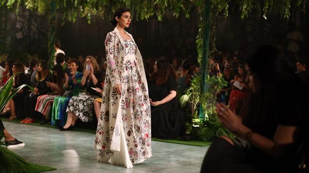 Mishra’s colourful and daring couture collection was titled Maraasim. (jasjeet plaha/ht photo) Mishra’s colourful and daring couture collection was titled Maraasim. (jasjeet plaha/ht photo)