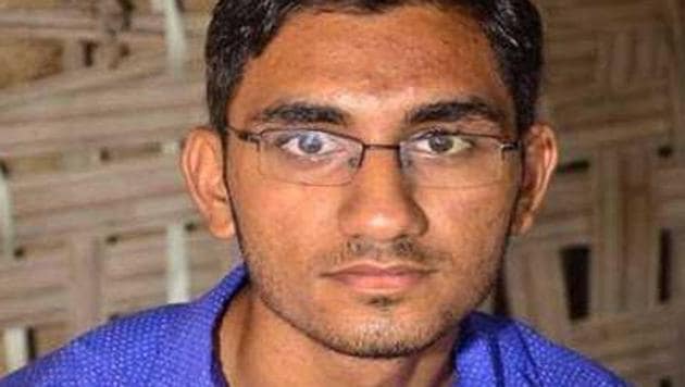 Asharam Chaudhary, 18, scored an overall national rank of 707 and ranked 141 in the OBC category in the AIIMS entrance exam. (HT Photo) Asharam Chaudhary, 18, scored an overall national rank of 707 and ranked 141 in the OBC category in the AIIMS entrance exam. (HT Photo)