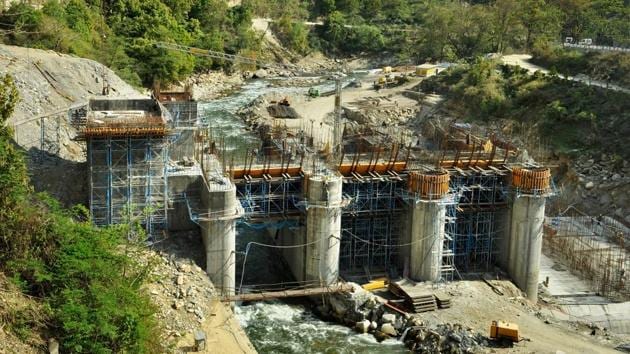 Uttarakhand Samvaidhanik Adhikar Sanrakshan Manch is waging protests over the compensation issue since 2013. (HT File) Uttarakhand Samvaidhanik Adhikar Sanrakshan Manch is waging protests over the compensation issue since 2013. (HT File)