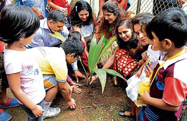 Parents, students participate in the event at Dr Pillai Global Academy, Panvel, on Saturday.(Bachchan Kumar)