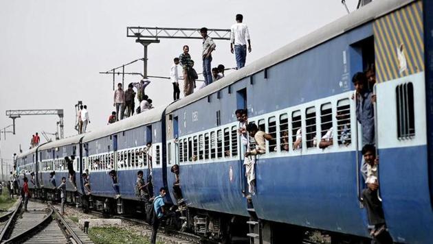 The Railways is gearing up to install 80,000 bio toilets in 2018-19 as the last phase of its lavatory upgradation drive.(Reuters File Photo)