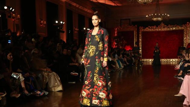 Bal presented a range of richly embroidered conceptual gowns and sarees. Many were in fact the stuff of a dream (Amal KS/HT Photo ) 