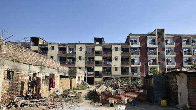 Of a total of 8,000 illegal colonies in the state, 4,500 are under the purview of the housing department while the rest are under the urban local bodies department. (HT File) Of a total of 8,000 illegal colonies in the state, 4,500 are under the purview of the housing department while the rest are under the urban local bodies department. (HT File)