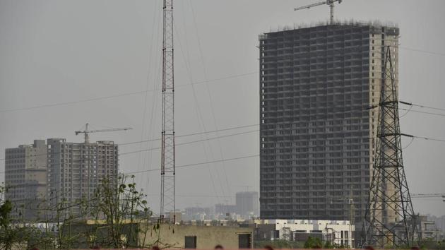 An under construction building, in Noida (Representational Image)(Virendra Singh Gosain/HT File Photo)