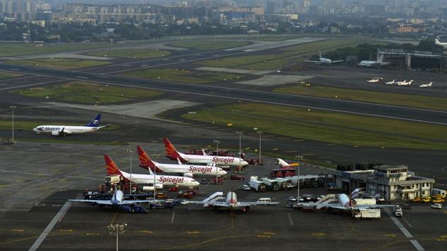 The German company, Dorsch Group which has been appointed for the research on Purandar airport has now been assigned the job of acquiring an environmental clearance from the central government before September 14 by Maharashtra Airport Development Company (MADC).(HT REPRESENTATIONAL PHOTO)