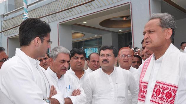 Ashok Gehlot, Sachin Pilot and Mukul Wasnik in Bikaner on 15 May 2013. (HT File Photo) Ashok Gehlot, Sachin Pilot and Mukul Wasnik in Bikaner on 15 May 2013. (HT File Photo)