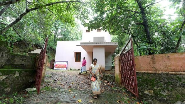 With just a handful state-run long-term care facilities available for a population of 15 lakh mentally challenged adults, parents across the country are making their own arrangements. Two years ago retired school teachers N Kamalasanan, 76, and CK Sarojini, 72, desperate to provide for their mentally challenged daughter, decided to donate property worth ₹8 crore to the Kerala government for use as long-term care homes. (HT Photo) 