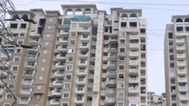 The Supreme Court took umbrage as to how the National Buildings Construction Corporation issued advertisement inviting co-developers for doing the work related to Amrapali Group (pictured, one of the group’s projects) without taking its approval. (HT/File Photo) The Supreme Court took umbrage as to how the National Buildings Construction Corporation issued advertisement inviting co-developers for doing the work related to Amrapali Group (pictured, one of the group’s projects) without taking its approval. (HT/File Photo)