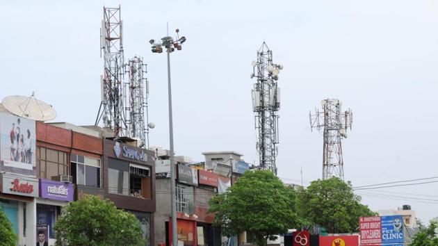 Over 43,000 inhabited villages in India do not have mobile phone services. (HT File Photo) Over 43,000 inhabited villages in India do not have mobile phone services. (HT File Photo)