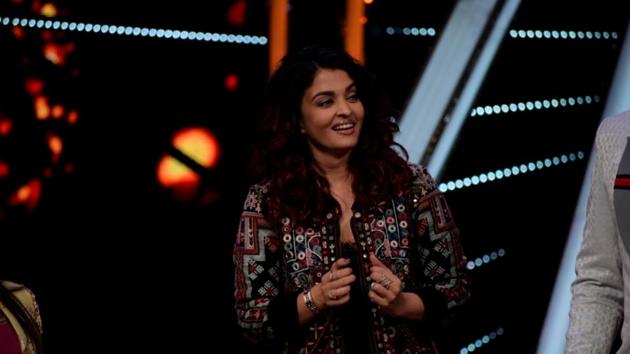 Aishwarya Rai during the promotion of her upcoming film Fanney Khan on the sets of Indian Idol 10. (IANS) Aishwarya Rai during the promotion of her upcoming film Fanney Khan on the sets of Indian Idol 10. (IANS)