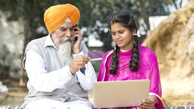 Grandfather with granddaughter shopping online using credit card, laptop and mobile phone (Getty Images/iStockphoto) Grandfather with granddaughter shopping online using credit card, laptop and mobile phone (Getty Images/iStockphoto)