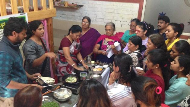 Annadata, a citizen’s movement for safe food, is encouraging people to switch to millets as their primary food. Annadata has organised a two-day event to introduce the Indian millet, with a special cooking workshop and exhibition to promote a healthy lifestyle and products of sustainable agriculture. It was held on Saturday at Swadhaa Waldorf learning centre, Sus Pashan road, on Saturday. The workshop will be held in Abhimanshree Society, Pashan on Sunday. (HT PHOTO)