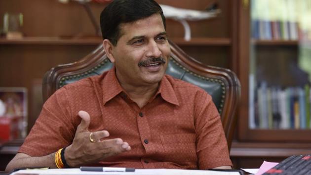 Railway board chairman Ashwani Lohani, in a letter to general managers, has said the schemes are of national importance and action plan for its implementation should be submitted to him.(HT/File Photo)