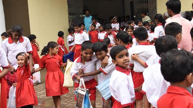 No schoolbag day at a PCMC school in Pimple Gurav on Saturday, August 4. (HT Photo) No schoolbag day at a PCMC school in Pimple Gurav on Saturday, August 4. (HT Photo)