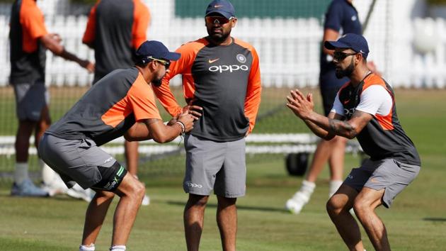 Cricket - India Nets - Lord's, London, Britain - August 7, 2018 India's Virat Kohli and Ishant Sharma (L) during nets (Action Images via Reuters) Cricket - India Nets - Lord's, London, Britain - August 7, 2018 India's Virat Kohli and Ishant Sharma (L) during nets (Action Images via Reuters)
