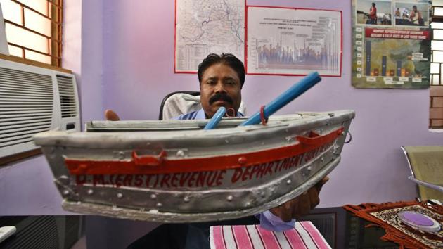 Kumar (pictured) is in charge of Boat Club – a little-known Delhi government agency responsible for searching and rescuing people who fall in the Yamuna. Its divers patrol the river during the current flood-like situation and retrieve bodies trapped in canals, drains and rivulets. Set up in 1965, the Boat Club gets about 300 distress calls a year. (Raj K Raj / HT Photo) 