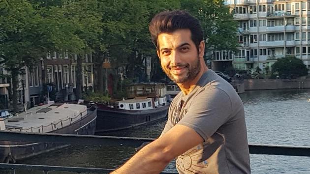 Ssharad Malhotraa Goes On A Solo Vacation After Break Up With Pooja Bisht - Hindustan Times